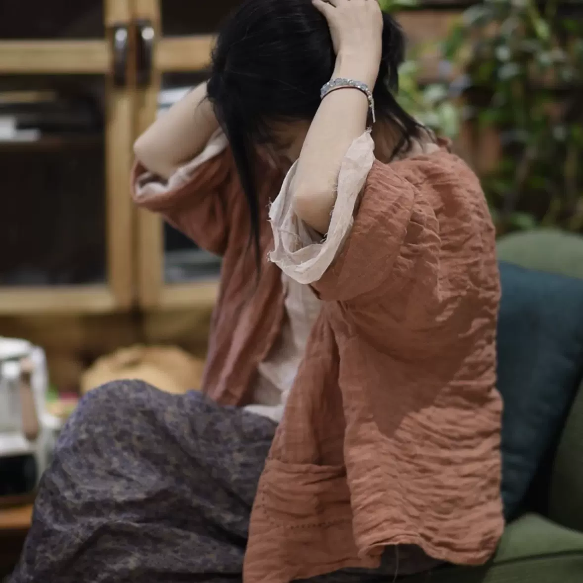 25/07 SN180 休闲文艺百搭圆领亚麻开衫手工缝线小衫