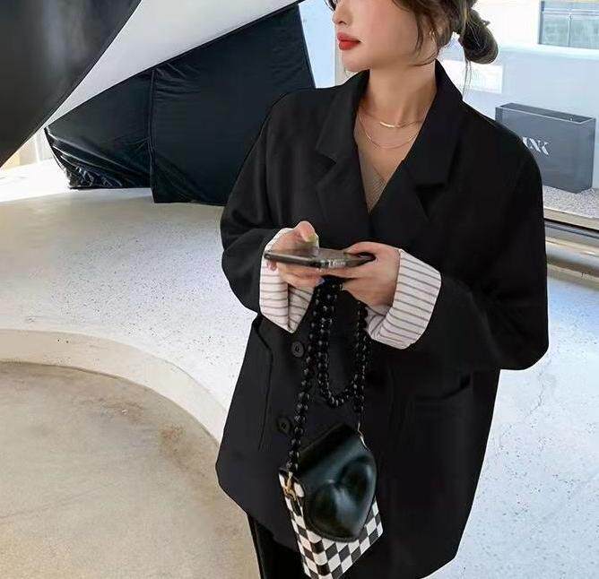 Áo khoác vest nữ công sở dáng trung bình, form rộng, tay dài, kiểu mới xuân thu — Màu trắng nhạt, đen, Màu trắng nhạt - phiên bản nâng cấp với chất liệu vải tốt hơn, Phiên bản nâng cấp màu đen với tay nghề tốt hơn chi tiết 12