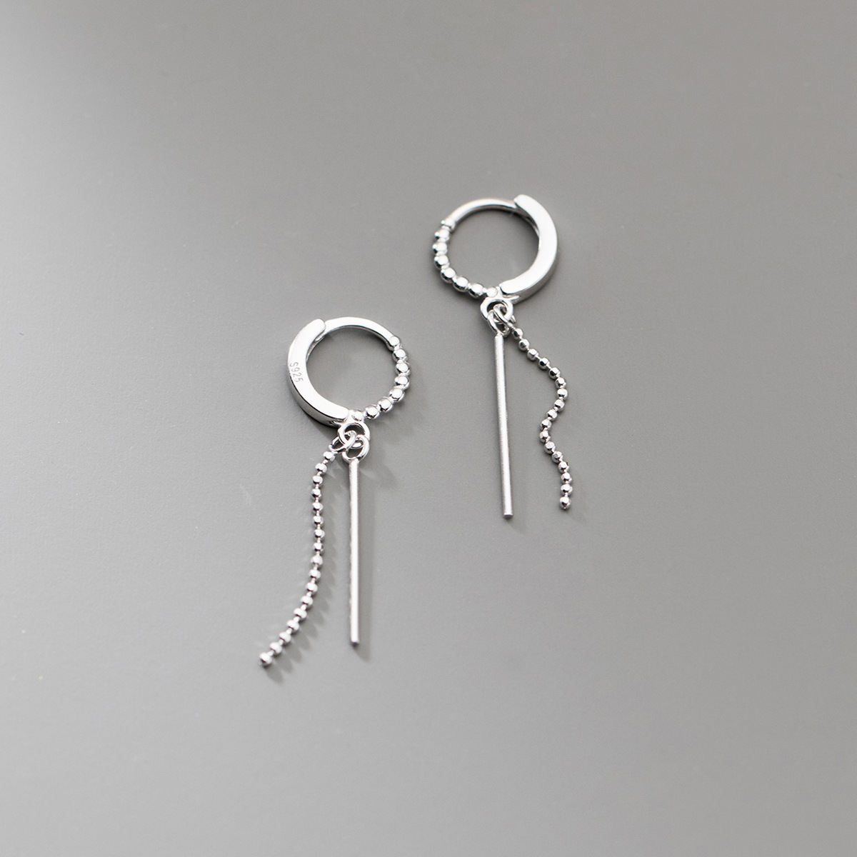 Eloch s925 plata un palo bordado perlas de orejas coreanas temperamento simple orejas para hombres y mujeres M01897