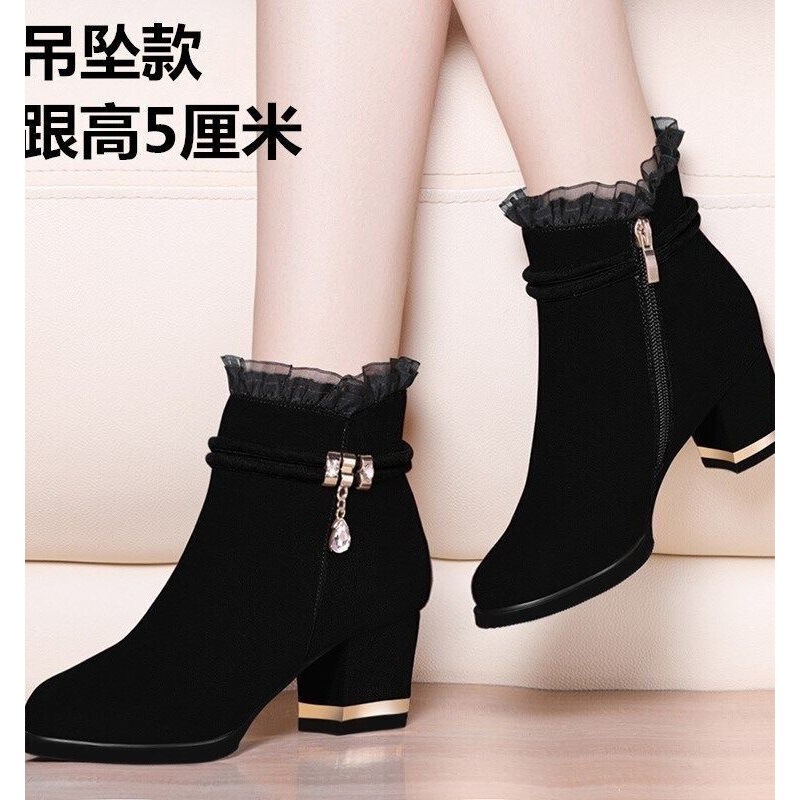 Limited edition, special price: suede leather ankle boots, 2026 autumn new collection, single boots, chunky heels, mid-heel, versatile Martin boots Limited edition, special price: suede leather ankle boots, 2026 autumn new collection, single boots, chunky heels, mid-heel, versatile Martin boots