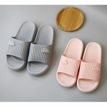 温突舒适欧美风家居情侣拖鞋夏浴室拖简约新款拖鞋男女透气凉爽