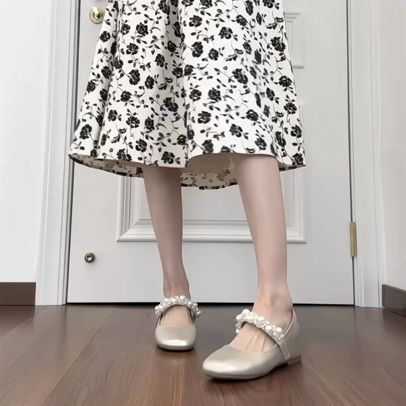 009-Z70 New Style Flats Women's Flats Inner Heightening Shoes Mary Jane Ballet Pearl Women's Shoes One-Line Buckle Strap