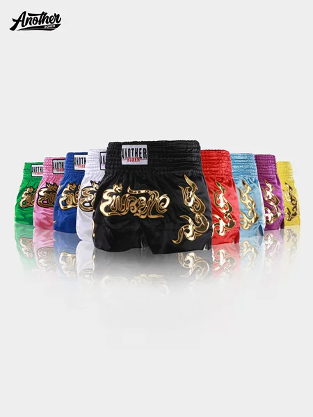 New solid-color boxing shorts, designed for combat sports, kickboxing, and Muay Thai, in a Thai style, available in children's and adult sizes