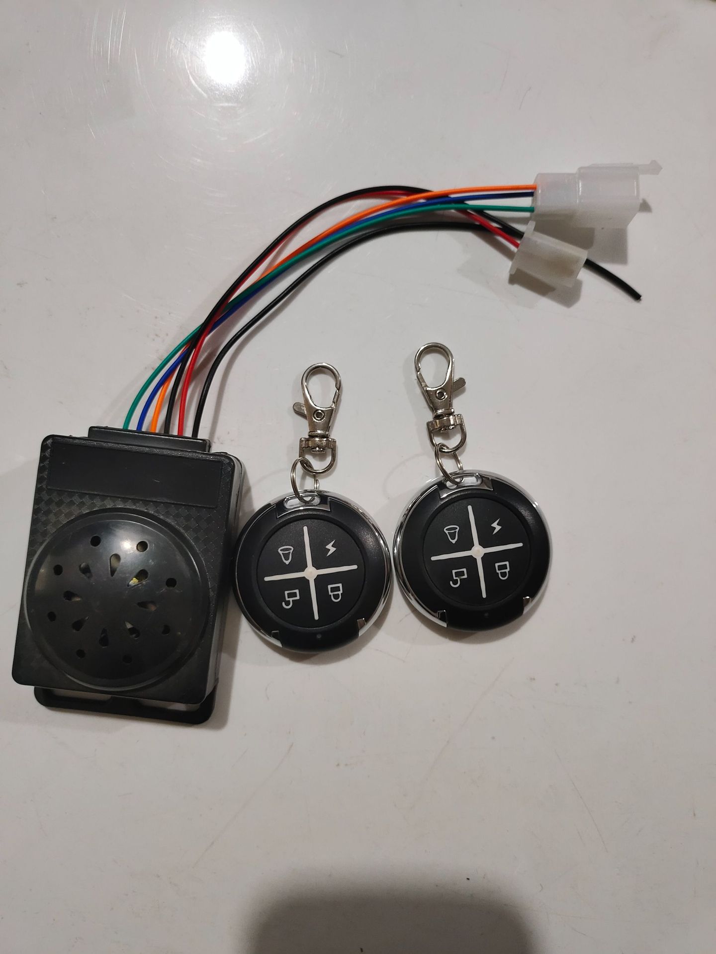 Electric tricycle anti-theft alarm battery 48V60V72V remote start lock motor one-key start