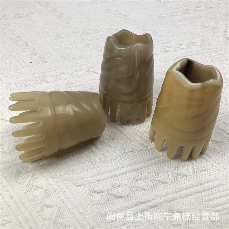 Natural Horn Wide Tooth Comb Under 10cm Scalp Massage Gua Sha Board for Daily Hair Care quality and texture