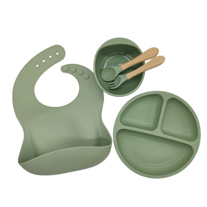 Venta caliente transfronteriza promoción precio bajo suplemento alimenticio de silicona para niños plato tazón tenedor cuchara babero seis piezas vajilla certificación completa