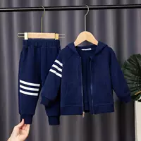 Детский спортивный костюм иностранный костюм для мальчиков набор из двух частей весна и осень новый прилив весенний бренд для мальчиков мода осень и зима