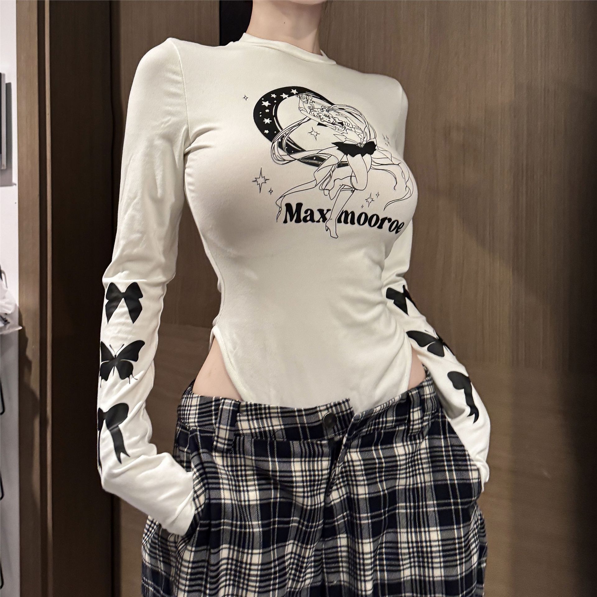 性感辣妹不規則長袖t恤女春秋薄款修身顯瘦設計感打底衫純欲上衣