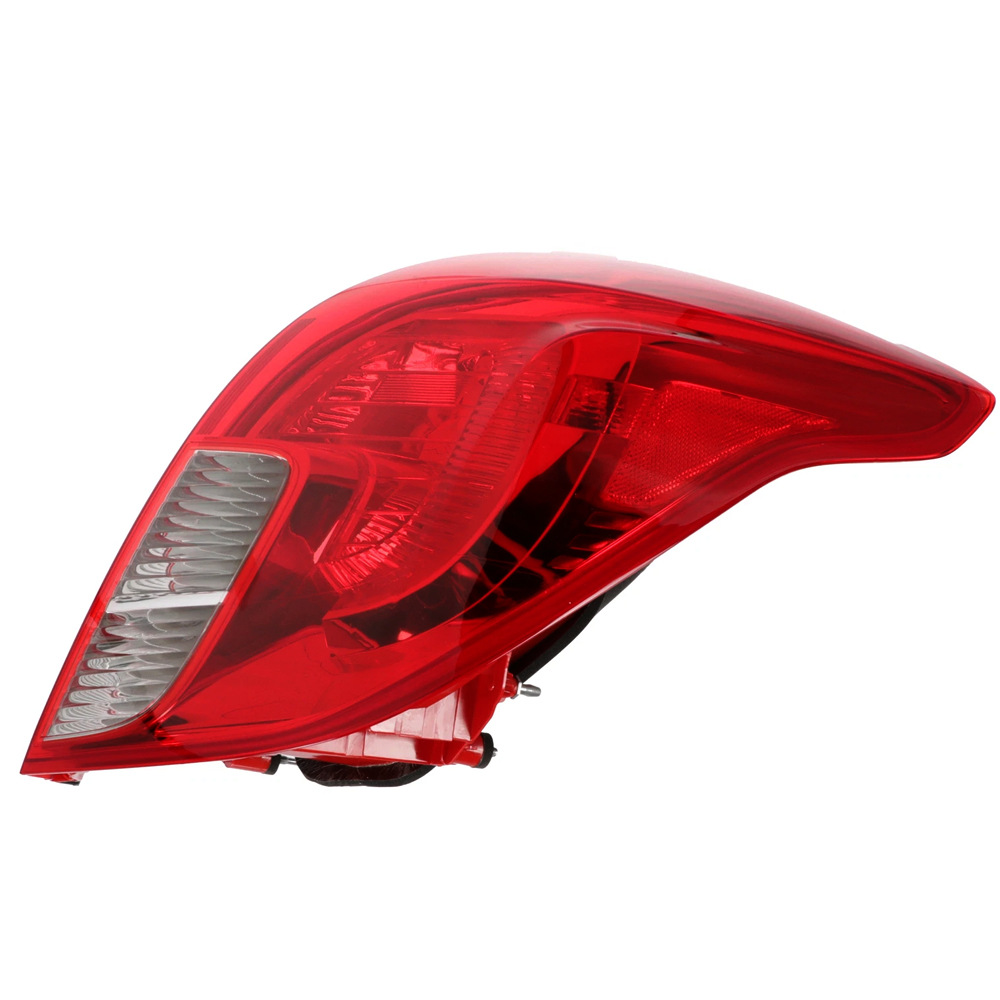 Aplicable a 13 - 18 Buick Uncorla trasera luz de freno de modificación de alta calidad LED Uncorla luz de dirección cubierta