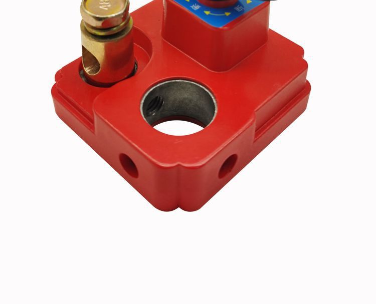 Car 12v battery power-off switch 24v large truck power main switch knife digger agricultural vehicle pure copper modification