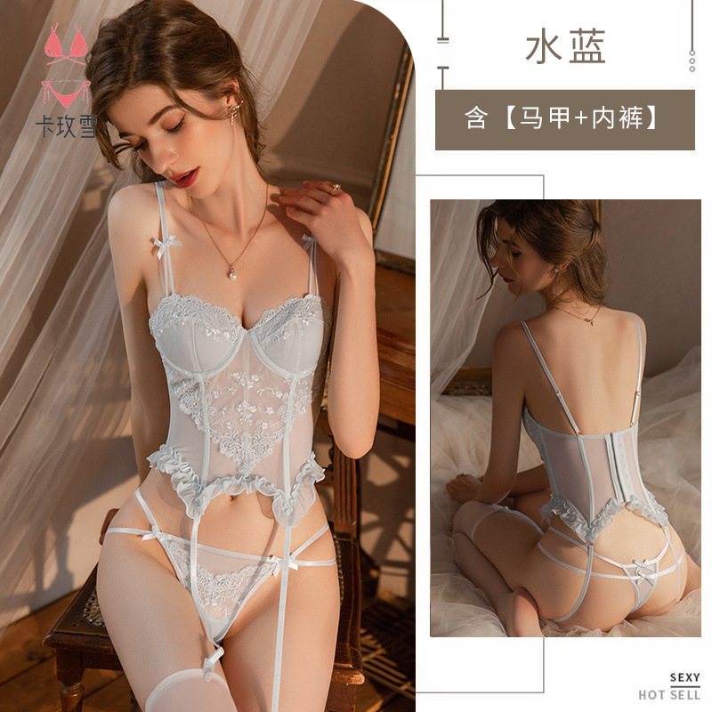아쿠아블루 (탑+팬티+가터) [가슴패드 지참] [양말 품번 16은 별도로 촬영해야 합니다]
