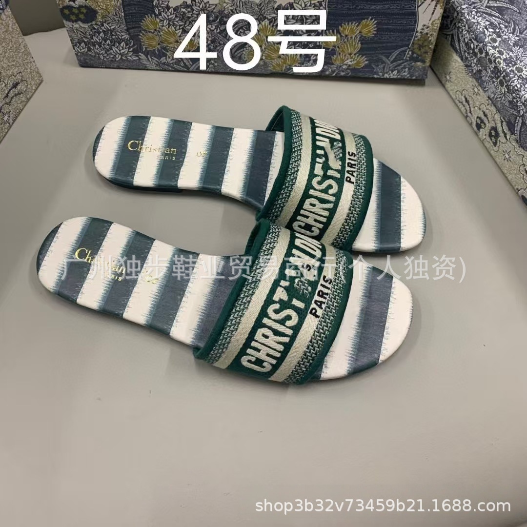 Zapatillas de piso plano de moda versátiles en forma de una forma D clásica transfronteriza adecuada para extranjeros no molestes nacionales image 54