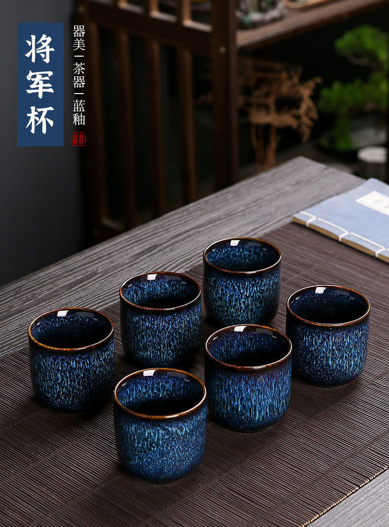 f0b34e36-09d9-4331-989b-13ec3a599cd5.jpe