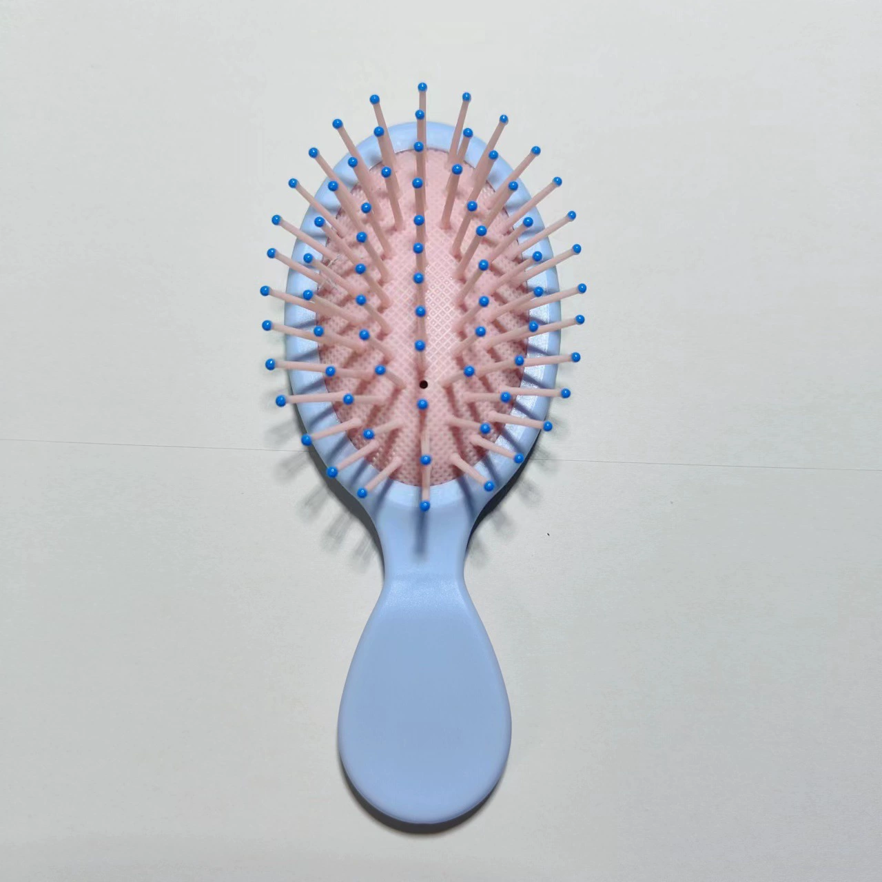 Handheld Scalp Massager Brush, Matte Finish, Soft Cushion, 14 cm Compact