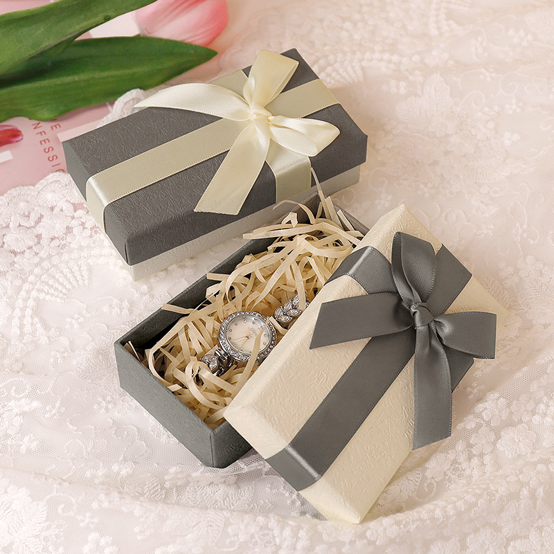 Nuevo spot, cubierta de cielo y tierra, caja de lápiz labial de regalo exquisito 520 para novia, caja de embalaje de joyería de perfume de esmalte de labios