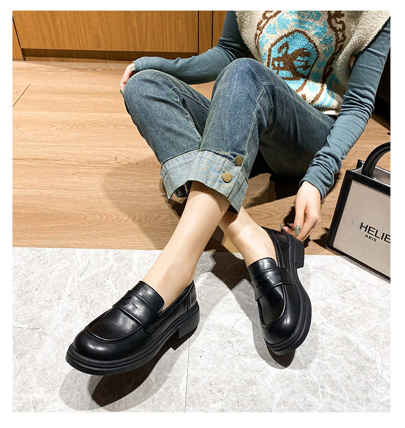 Giày lười nữ đế dày kiểu Anh cổ thấp mũi tròn gót thô 3-5 cm — Màu nâu, Màu đen chi tiết 15