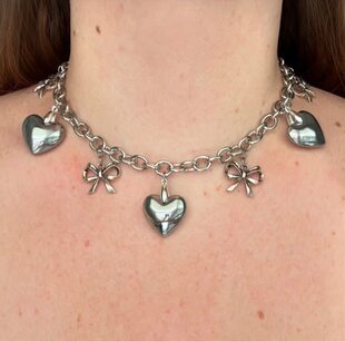 European and American cross-border exaggerated metal chain heart-shaped clavicle chain set retro love bow necklace