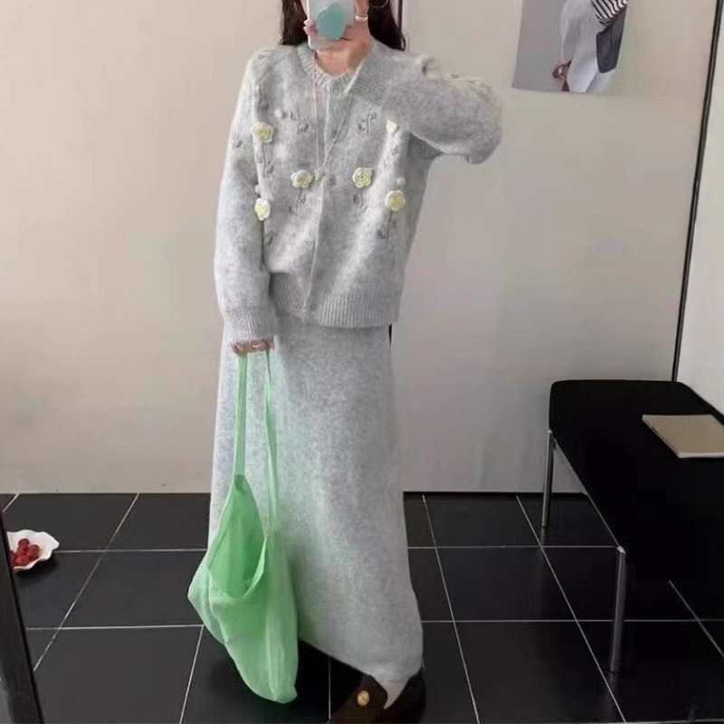 韩系刺绣花朵针织套装女2025秋冬新款绣花开衫＋高腰半身裙两件套|undefined