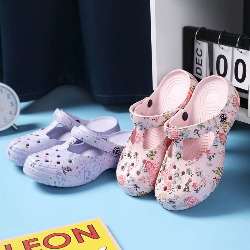 Summer nurse uniform, non-slip footwear platform, beach shoes