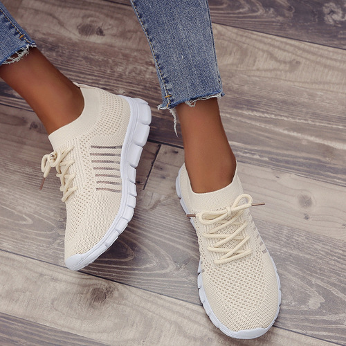 New women's spring and autumn shoes with thick soles, shallow mouth, breathable and soft fabric, comfortable and casual sports shoes.