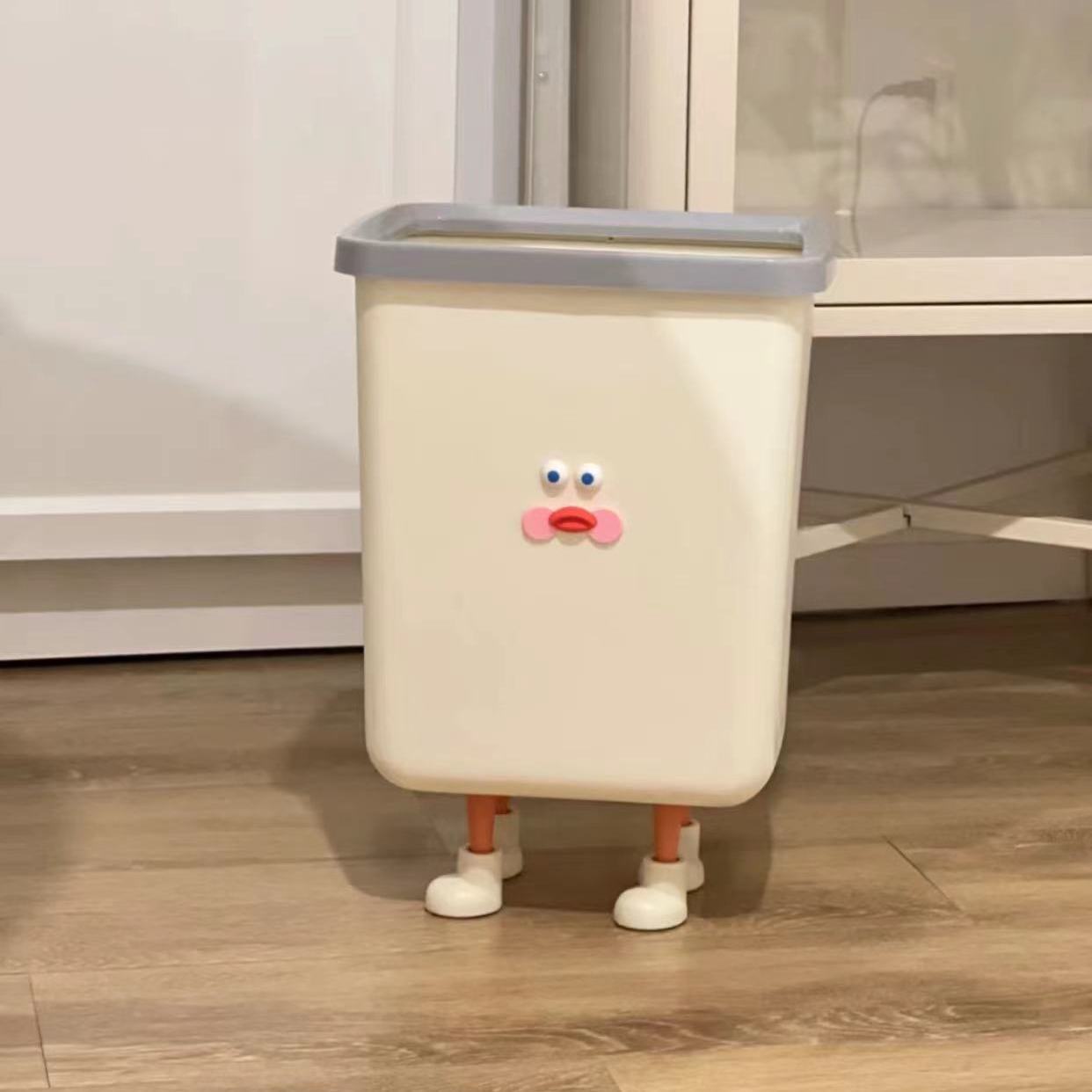 15L 크림 화이트 + 입과 눈 + 오렌지 화이트 발*4