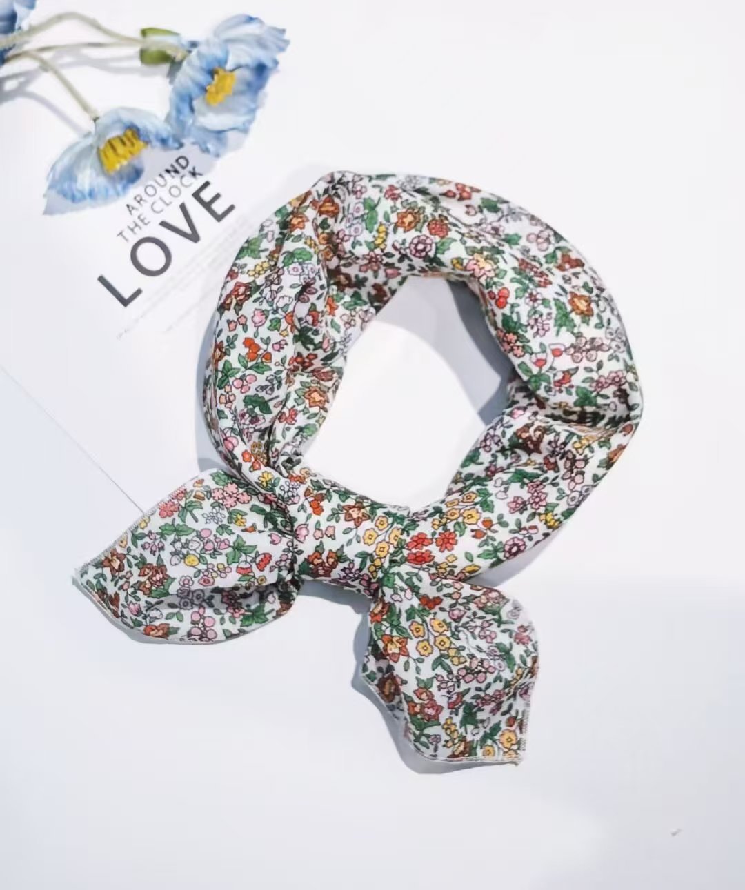 5개의 부서진 꽃