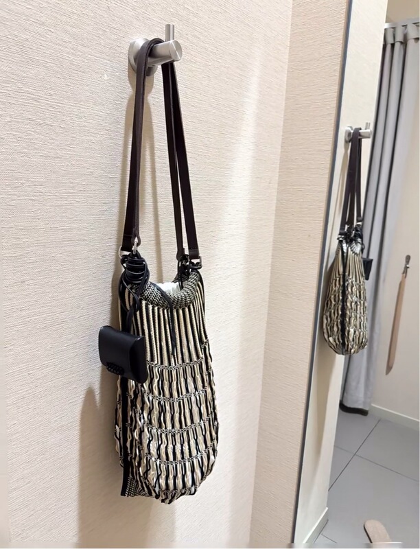 Matching Lem Style Filt Collaboration Series Crossbody Mesh Bag Beige Genuine Leather Shoulder Strap with Packaging Aire Matching Lem Style Filt Collaboration Series Crossbody Mesh Bag Beige Genuine Leather Shoulder Strap with Packaging Aire