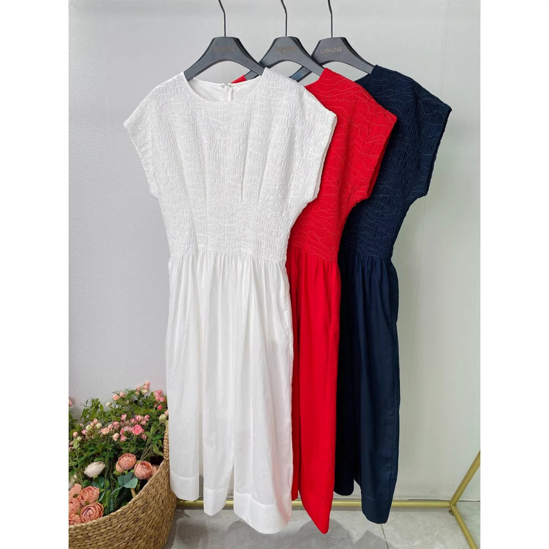 New York Luxury Brand ~ 3 Colors Available, Simple and Mature Style, Textured Pleated Round Neck Dress, Women's Cotton-Linen Blend Long Dress