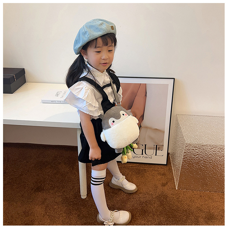 2023 Fashionable new cute cartoon children's trendy bags, plush bags, single-shoulder bags, animal bags, coin purges, and cosmetic bags undefined