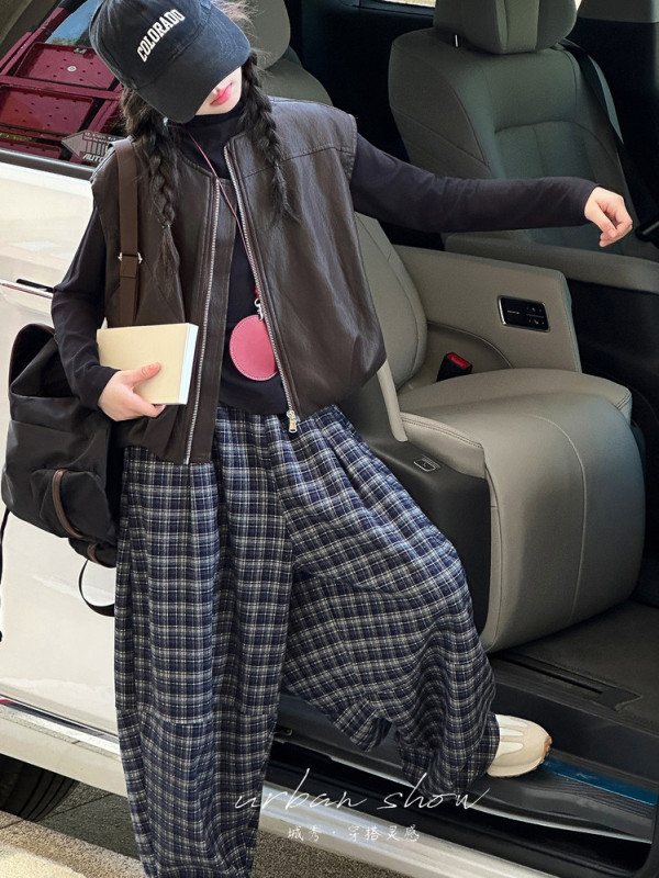 女童2025秋季新款韩版皮衣马甲纯色打底衫洋气百搭格子裤三件套潮|undefined