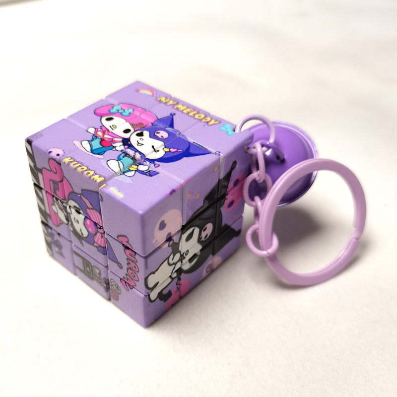 卵の子のパーティーの新型のミニの小さいルービックキューブのキーホルダーは義烏工場のメーカーの卸売りの子供機の子供を掛けます。