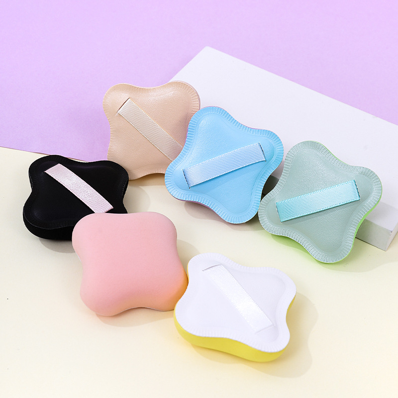 Puff de algodón de azúcar de trébol de cuatro hojas personalizado de fábrica súper suave y grueso esponja de maquillaje sin látex cojín de aire huevo de belleza al por mayor