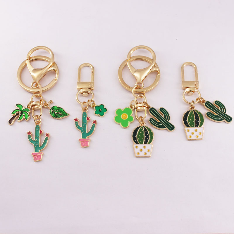 Cross-border Cartoon Cactus Shape Keychain Creative Potted Fleshy Plant Alloy Jewelry Small Gift Pendant