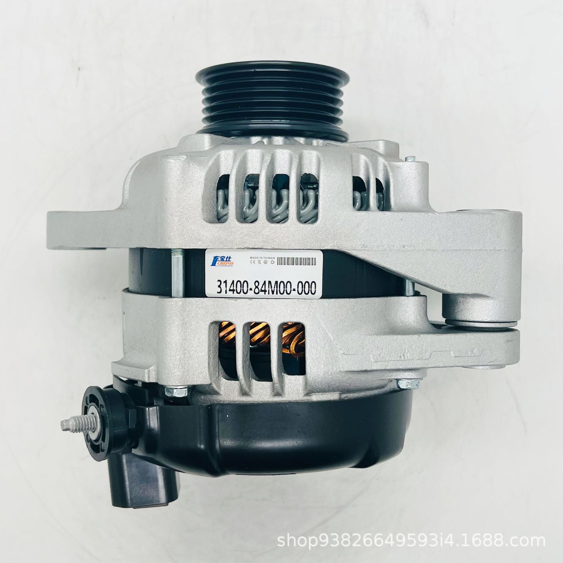 Suitable for Suzuki (imported) auto parts 31400-84M00-000 3140084M0 car generator