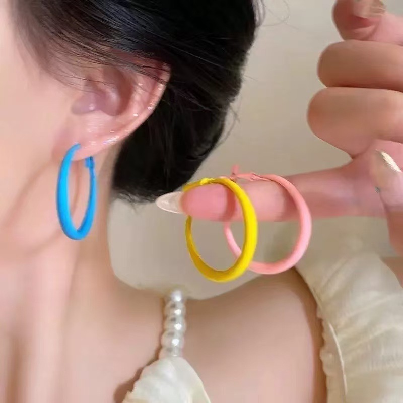 Dopamine Candy-Colored Earrings, Fashionable Exaggerated Simple Round Face Earrings, Elegant Exaggerated Earrings, Foreign Trade New Earrings