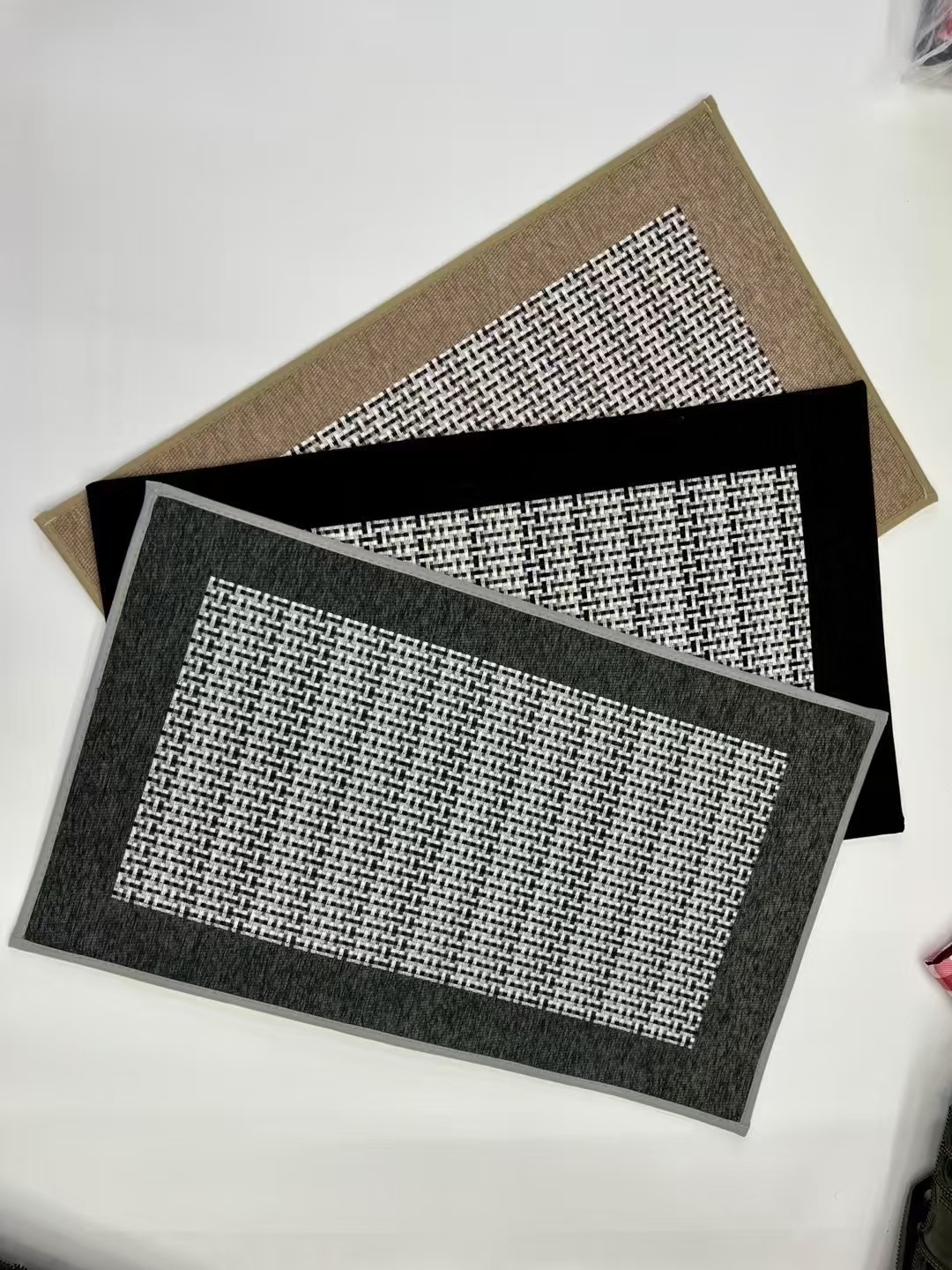 2b2e1766f2c4aa71a85fc7f6609e37