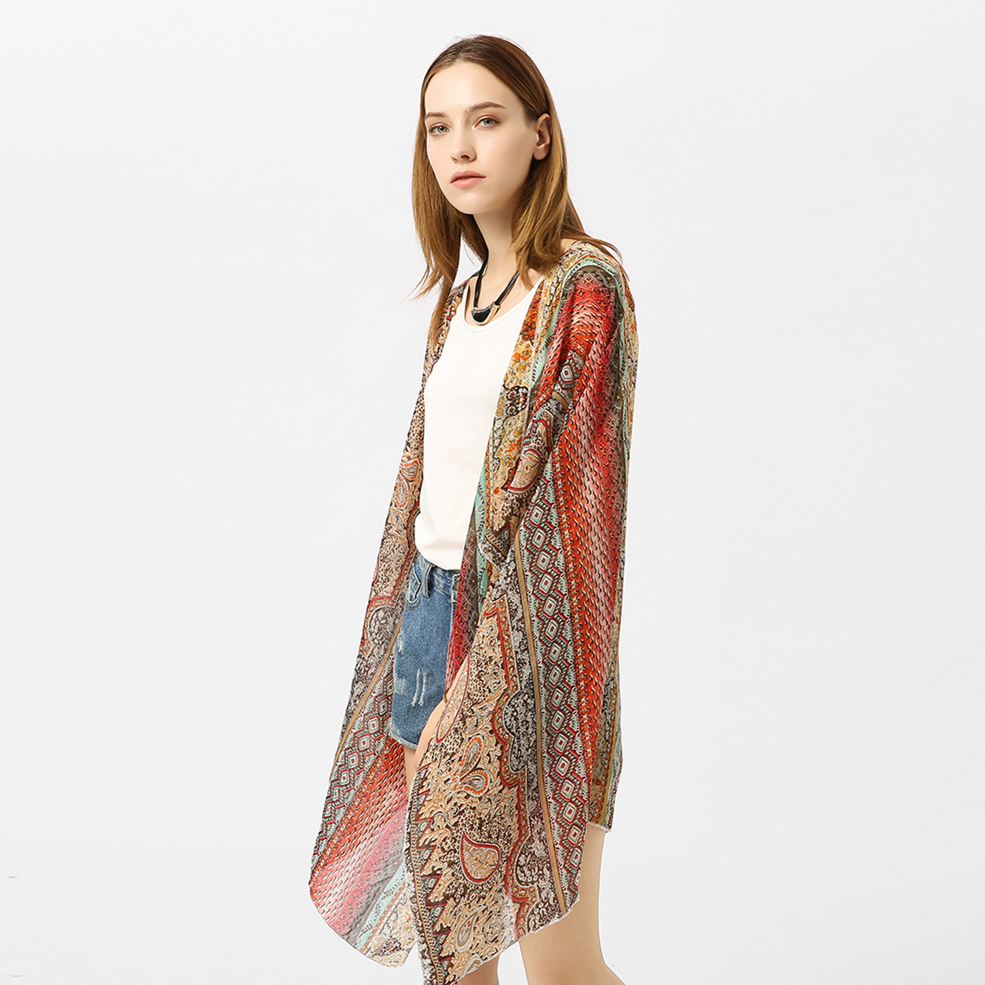 Venta caliente transfronteriza primavera y verano estilo europeo y americano Flor de anacardo patrón impreso blusa protección solar sombrilla kimono cardigan