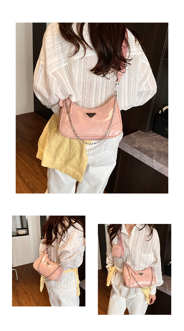 Bolso bandolera de lujo ligero para mujer Bolso de doble uso de ocio de cercanías Bolso de hombro de moda simple Nuevo bolso de alta gama de moda