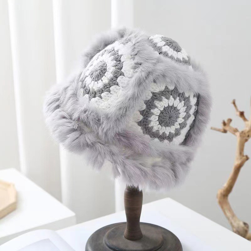 회색 사자 모자