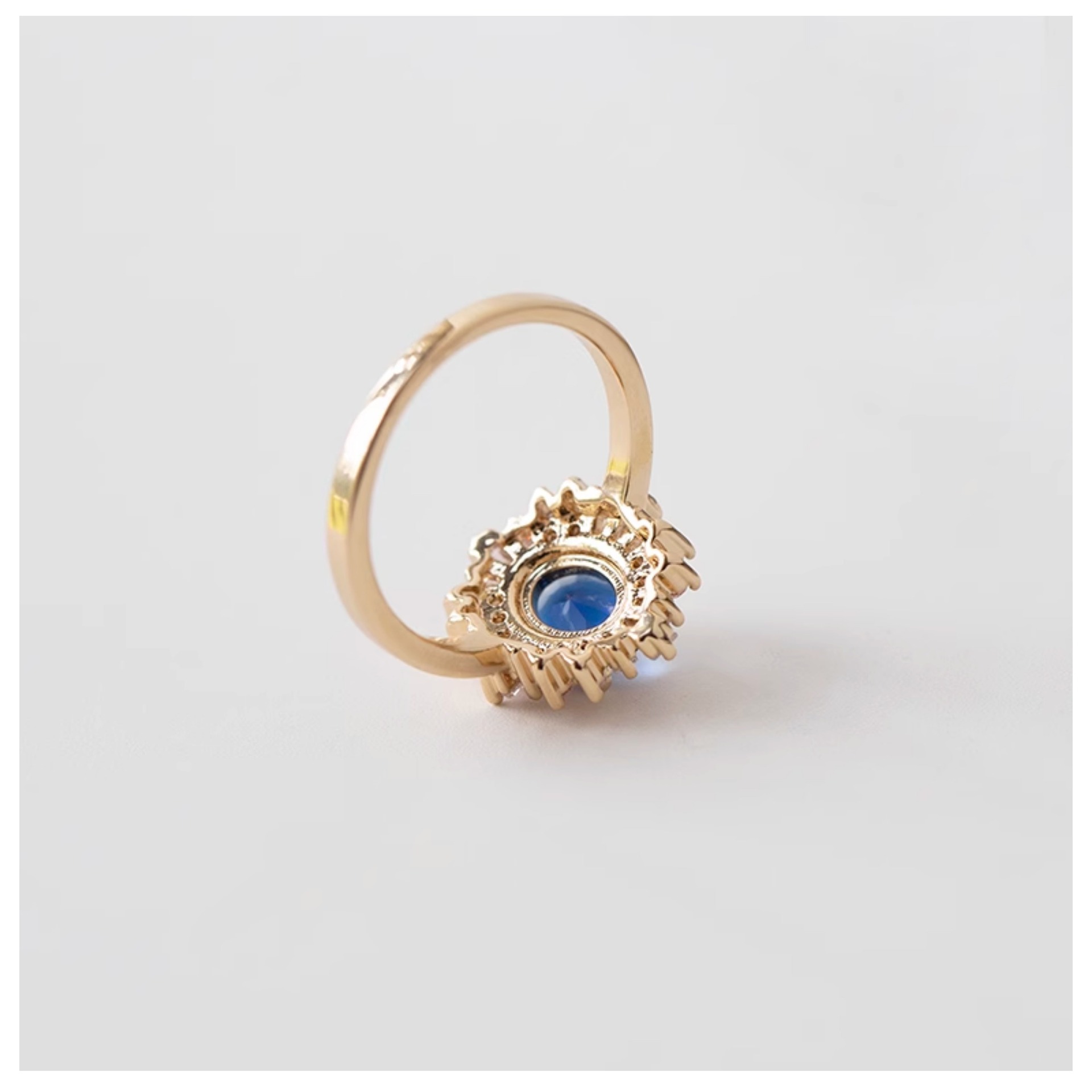 Exquisite Oval Zircon Ring With Sapphire Flower Design Elegant_voghion.com