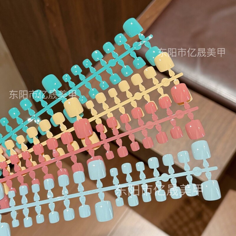 Colorful Dopamine-Enhancing Toenail Patches for Live Streaming, High-End Pre-Made Toenail Pieces, 42 Pieces