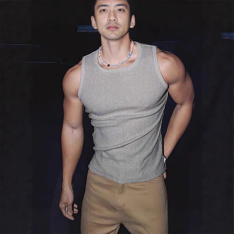 American-Style U-Neck Ribbed Vest for Muscular Men, Breathable Cotton Tight-Fitting Elastic Sleeveless T-Shirt with Thin Shoulder Straps