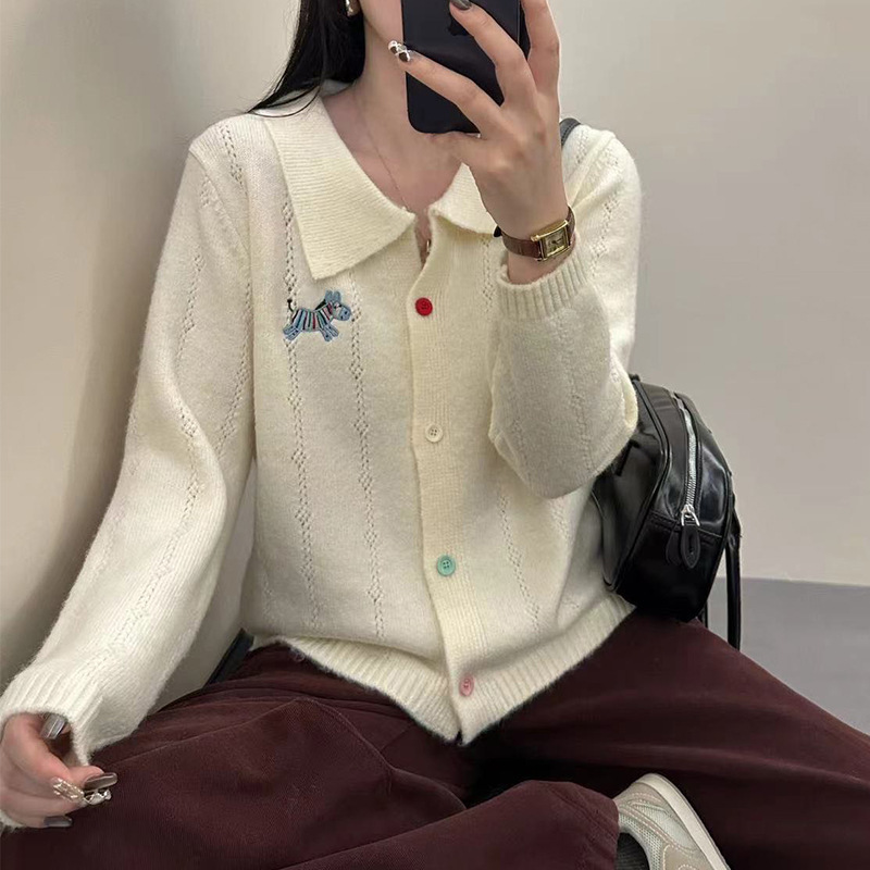 刺绣翻领针织开衫外套女2025春秋新款设计感洋气宽松外搭镂空毛衣|undefined