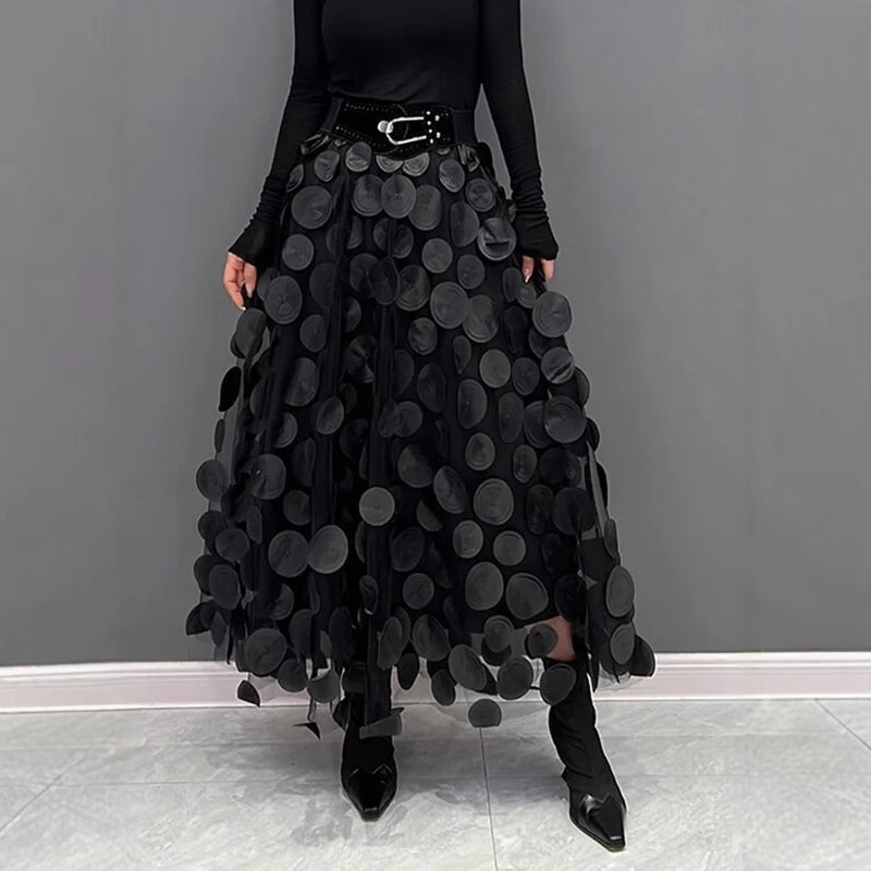 European Station Heavy Industry Retro A- line Skirt Large Swing Skirt Women's Autumn and Winter New Three-dimensional Polka Dot Vessel Skirt High Waist All-match