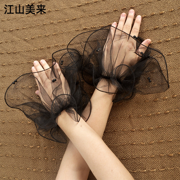 fashionable thin elegant sleeves for bride