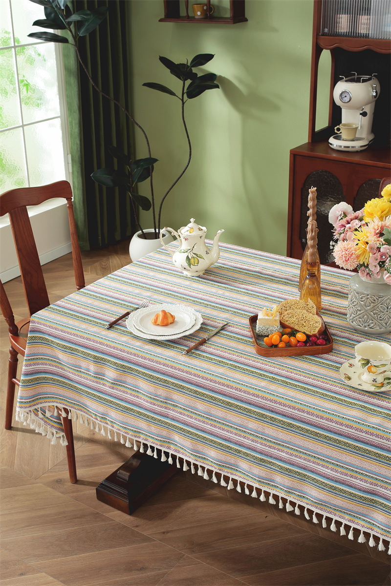 Nappe En Jacquard Style Ethnique Américain Avec Franges Et Dentelle_voghion.com