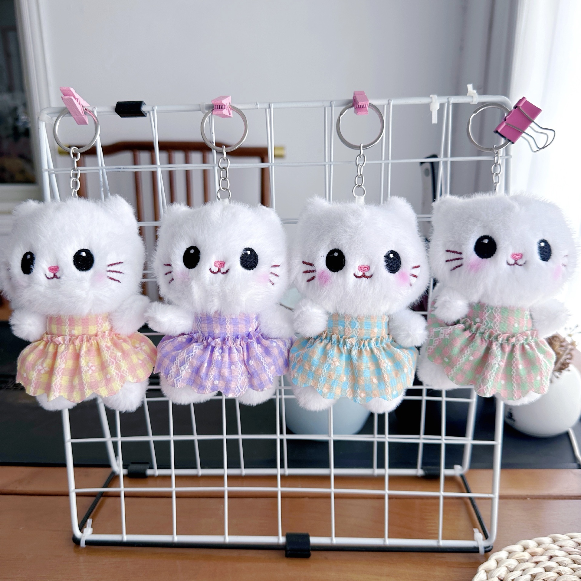 Cuatro pulgadas muñeca de peluche pequeño colgante muñeca llavero muñeca mochila colgante juguete de peluche regalo