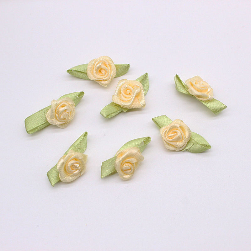 �ֻ������� ͷ���ֹ�DIYСõ�廨����װ�θ��������ɫС����