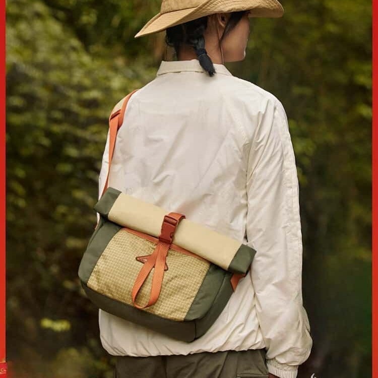 mrace hiking series new lightweight crossbody bag for women, casual shoulder bag, retro commuter style, large B50