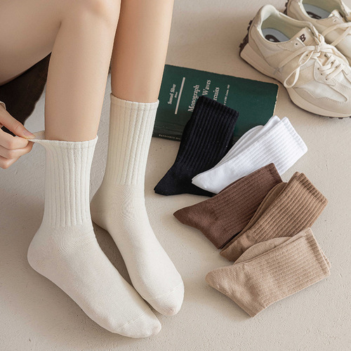 Autumn and winter new socks women's mid-calf socks Japanese solid color simple cotton striped women's stockings manufacturer wholesale
